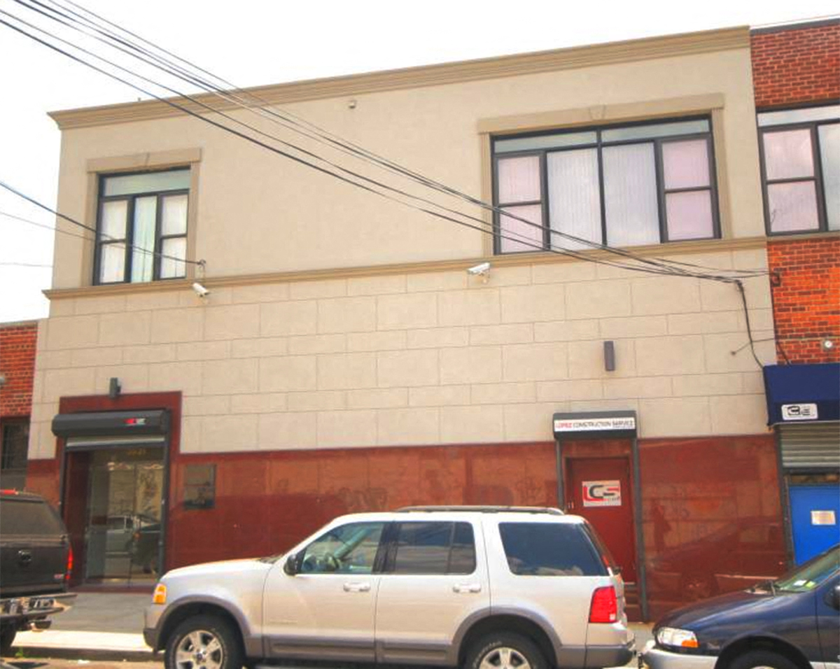 25-21 49th Street